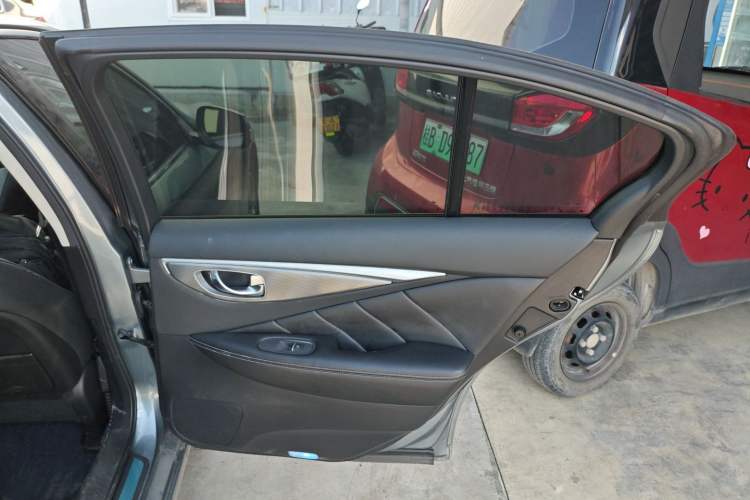 Used Infiniti Q50L 2015 2.0T Enjoyment Edition Right Rear Door Interior