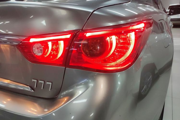 Used Infiniti Q50L 2015 2.0T Enjoyment Edition Right Rear Taillight