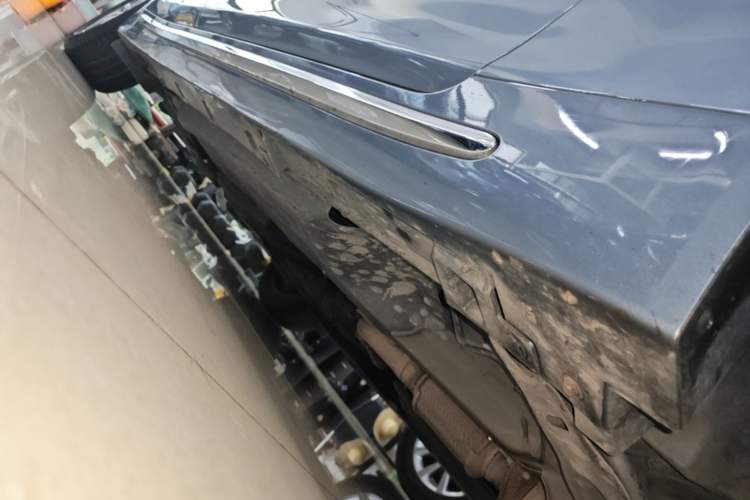Used Infiniti Q50L 2015 2.0T Comfort Edition Right Side Sill