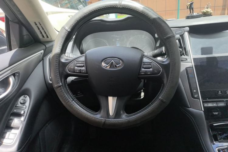 Used Infiniti Q50L 2015 2.0T Enjoyment Edition Steering Wheel