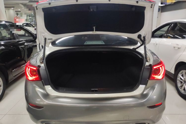 Used Infiniti Q50L 2015 2.0T Enjoyment Edition Trunk