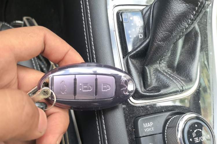 Used Infiniti Q50L 2015 2.0T Enjoyment Edition Vehicle Key