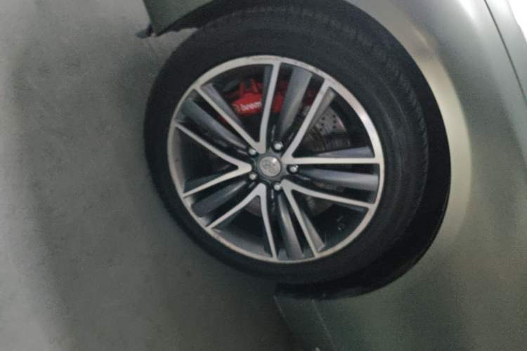 Used Infiniti Q50L 2015 2.0T Sport Edition Exterior 4