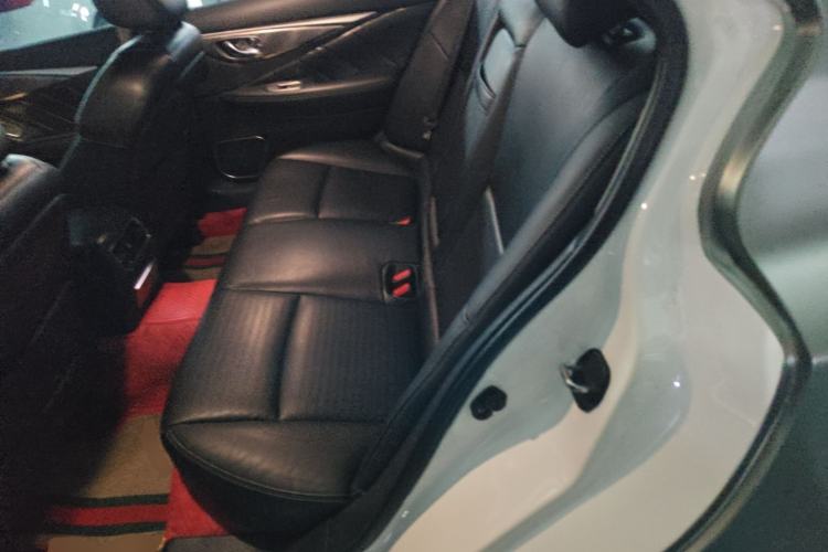 Used Infiniti Q50L 2015 2.0T Sport Edition Left Rear Seat