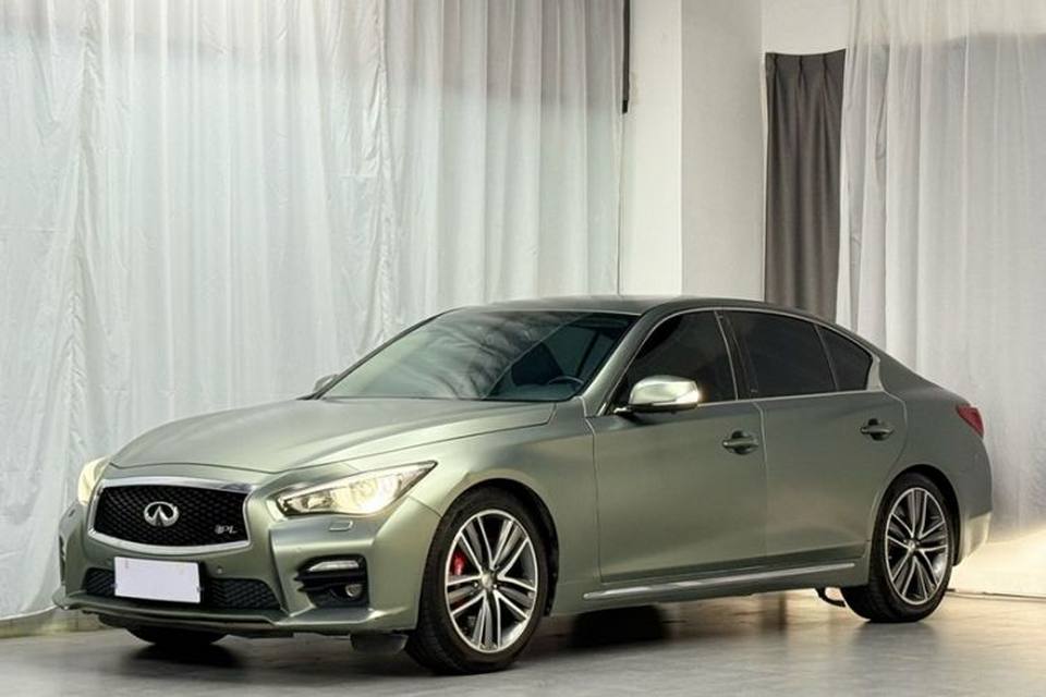 Infiniti Q50L 2015