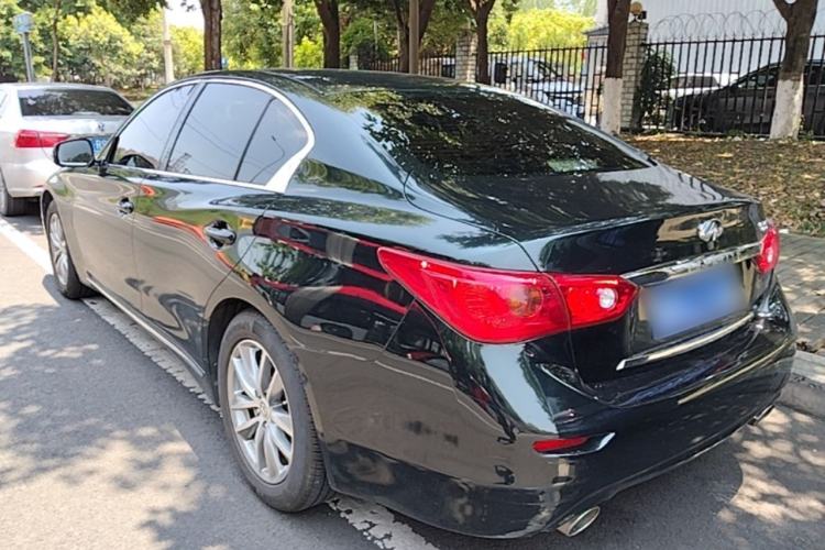Used Infiniti Q50L 2015 2.0T Luxury Edition Rear Left 45 Deg