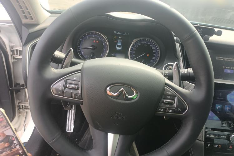 Used Infiniti Q50L 2015 2.0T Sport Edition Steering Wheel