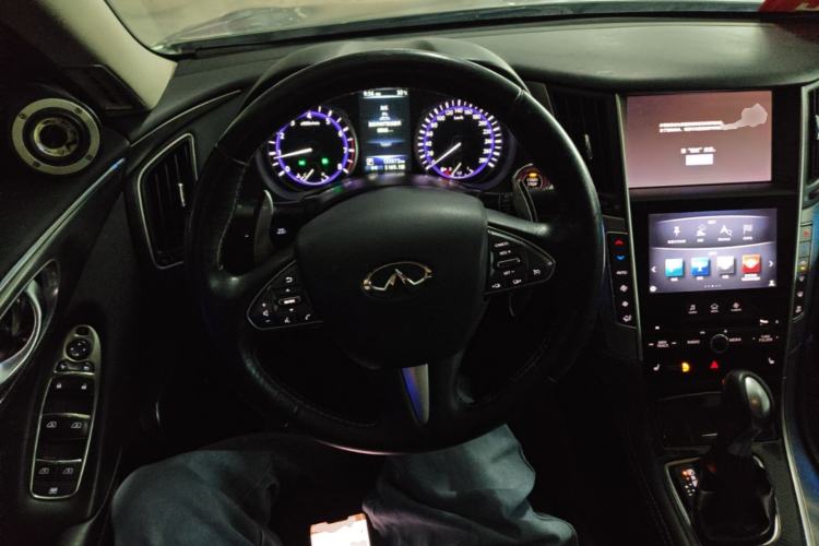 Used Infiniti Q50L 2015 2.0T Sport Edition Steering Wheel