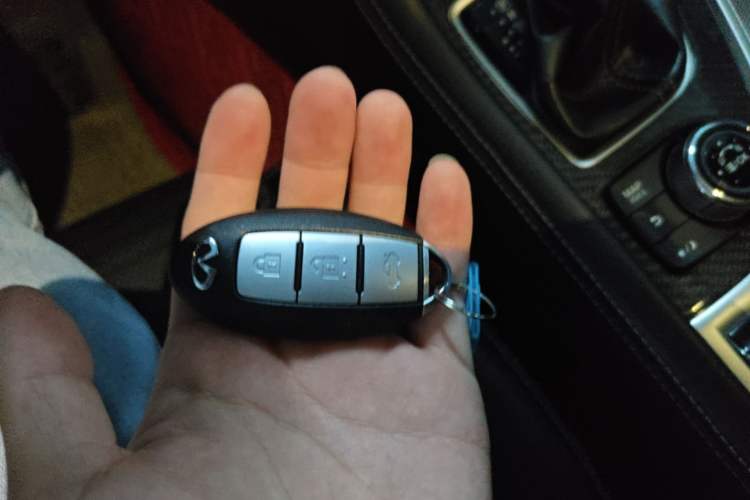 Used Infiniti Q50L 2015 2.0T Sport Edition Vehicle Key