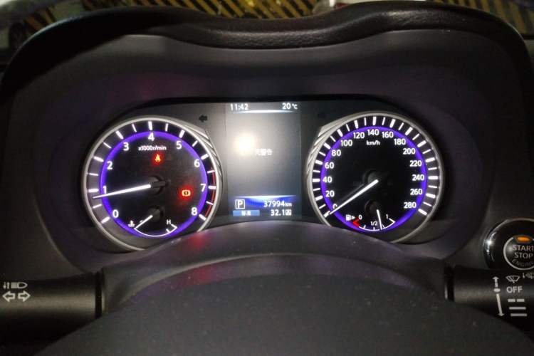 Used Infiniti Q50L 2015 2.0T Enjoyment Edition Instrument Cluster