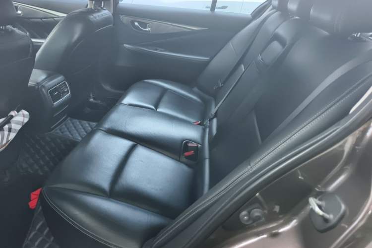 Used Infiniti Q50L 2015 2.0T Enjoyment Edition Left Rear Seat