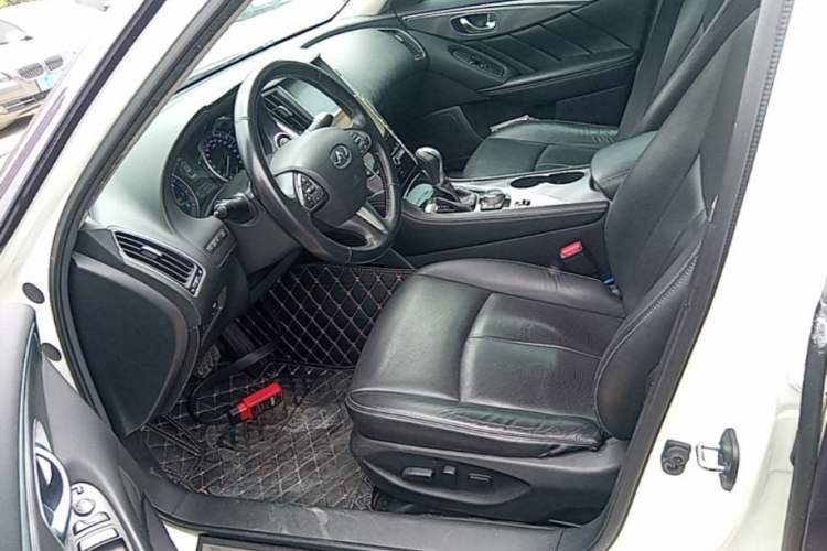 Used Infiniti Q50L 2015 2.0T Enjoyment Edition Driver Seat