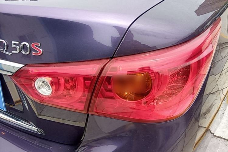 Used Infiniti Q50L 2015 2.0T Enjoyment Edition Exterior 3