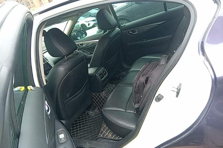 Used Infiniti Q50L 2015 2.0T Enjoyment Edition Left Rear Seat