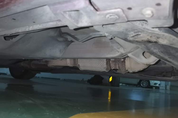 Used Infiniti Q50L 2015 2.0T Sport Edition Chassis Front Right