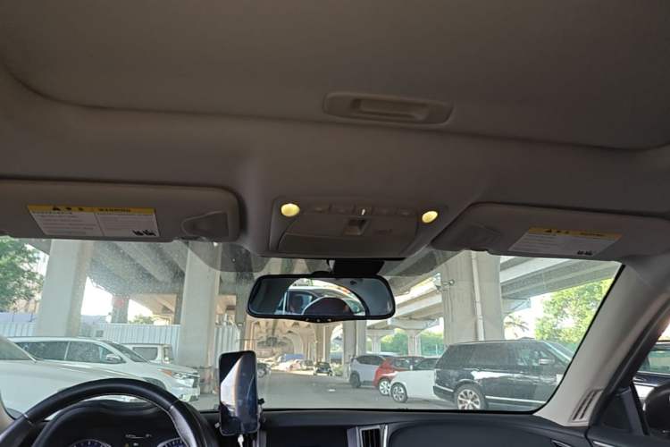 Used Infiniti Q50L 2015 2.0T Luxury Edition Headliner