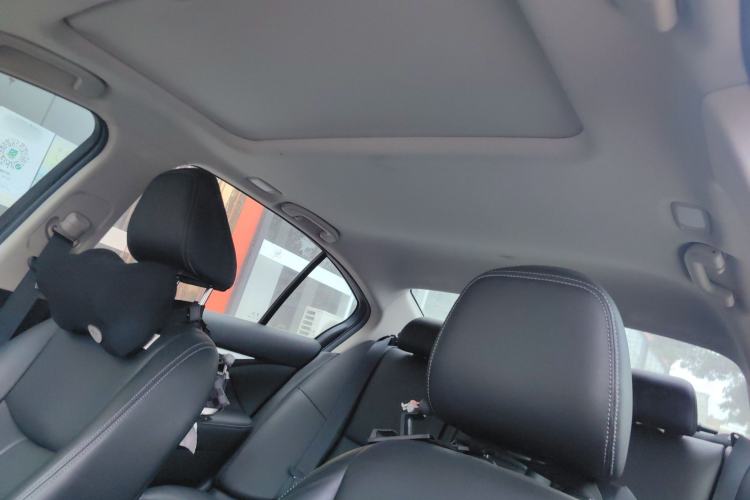 Used Infiniti Q50L 2015 2.0T Luxury Edition Headliner