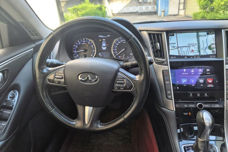 Used Infiniti Q50L 2015 2.0T Enjoyment Edition Interior 2