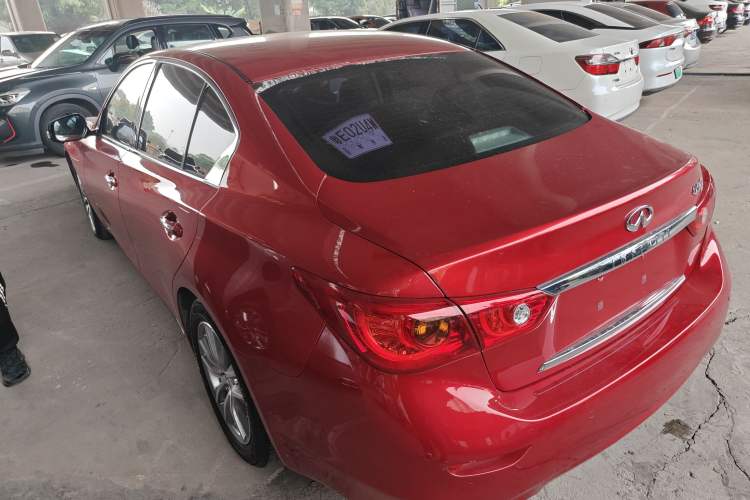 Used Infiniti Q50L 2015 2.0T Luxury Edition Rear Left 45 Deg