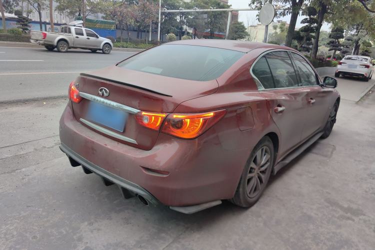 Used Infiniti Q50L 2015 2.0T Luxury Edition Rear Right 45 Deg