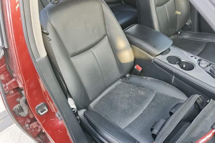Used Infiniti Q50L 2015 2.0T Enjoyment Edition Right Front Seat