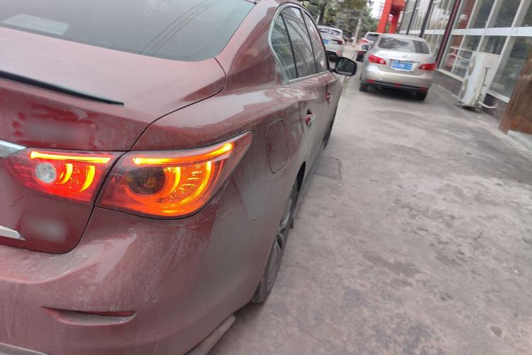 Used Infiniti Q50L 2015 2.0T Luxury Edition Right Rear Taillight