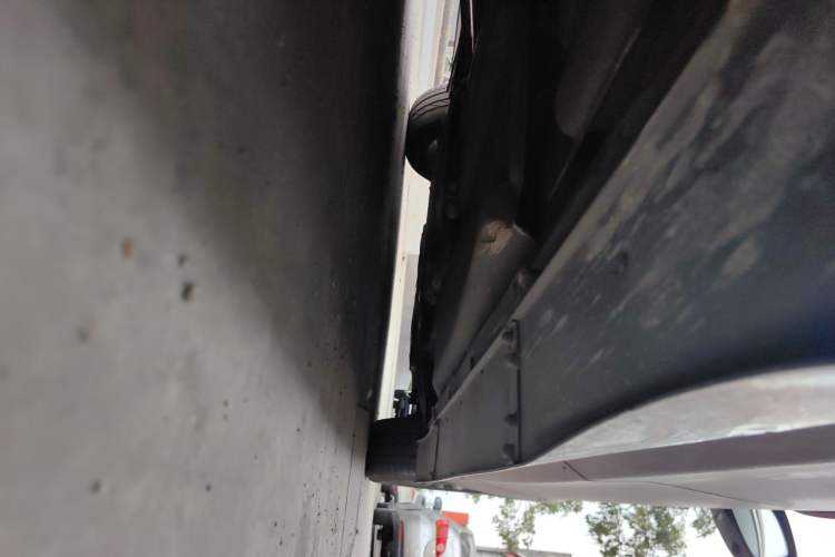 Used Infiniti Q50L 2015 2.0T Luxury Edition Right Side Sill
