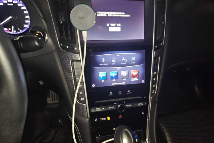 Used Infiniti Q50L 2015 2.0T Sport Edition Audio And AC Panel