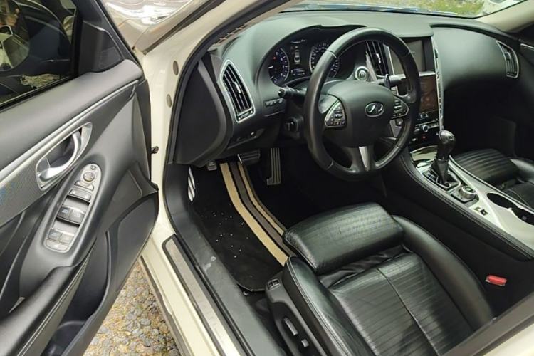 Used Infiniti Q50L 2015 2.0T Sport Edition Driver Seat