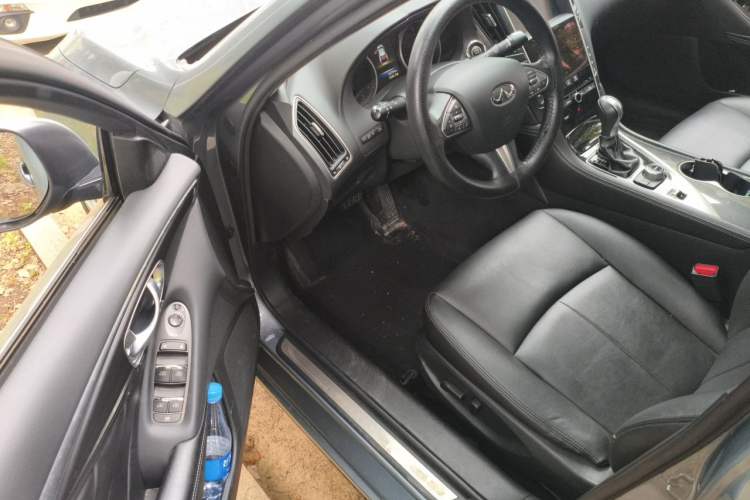 Used Infiniti Q50L 2015 2.0T Comfort Edition Driver Seat
