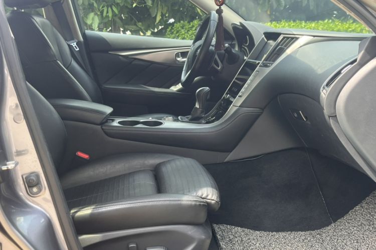 Used Infiniti Q50L 2015 2.0T Sport Edition Right Front Seat