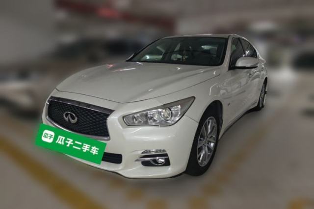 Ojetý Infiniti Q50L 2015 2.0T Comfort Edition