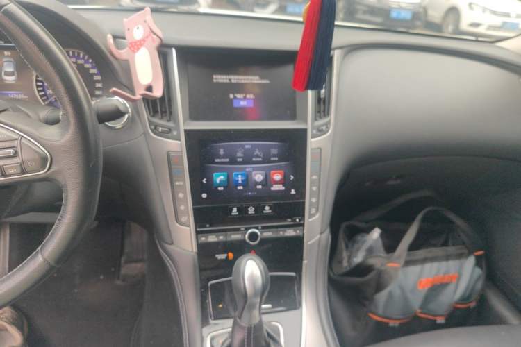 Used Infiniti Q50L 2015 2.0T Enjoyment Edition Audio And AC Panel