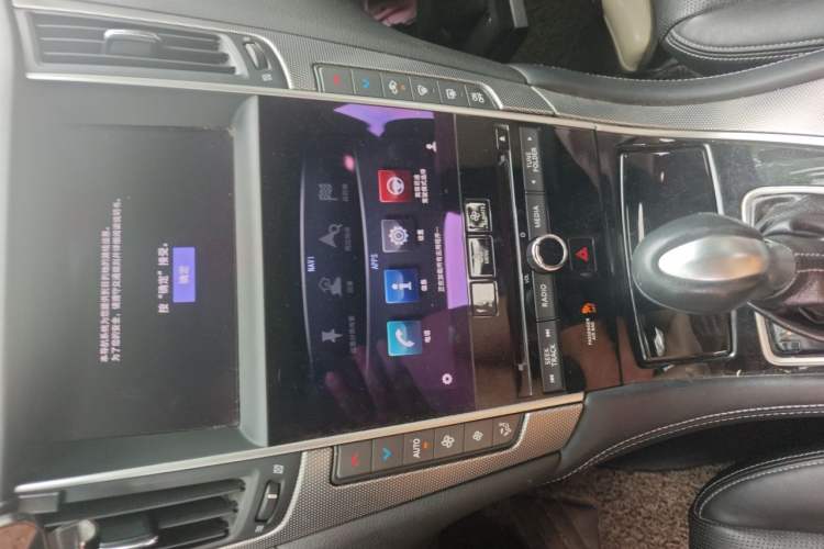Used Infiniti Q50L 2015 2.0T Enjoyment Edition Audio And AC Panel