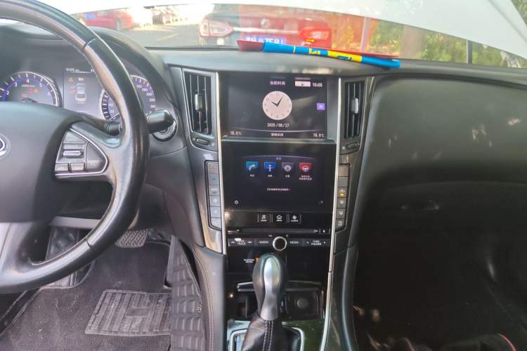 Used Infiniti Q50L 2015 2.0T Comfort Edition Audio And AC Panel