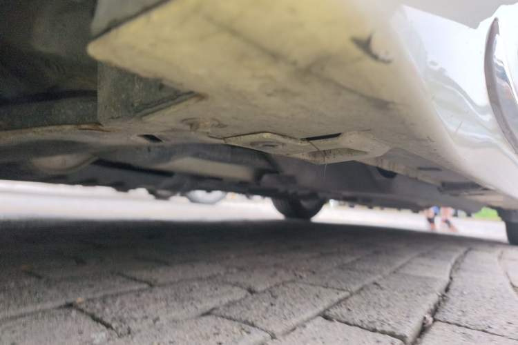 Used Infiniti Q50L 2015 2.0T Comfort Edition Chassis Front Left