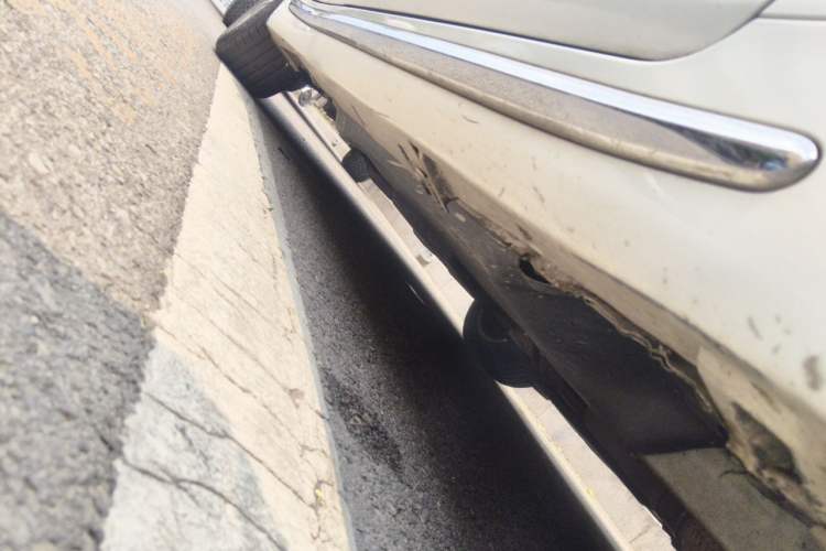 Used Infiniti Q50L 2015 2.0T Comfort Edition Chassis Front Right