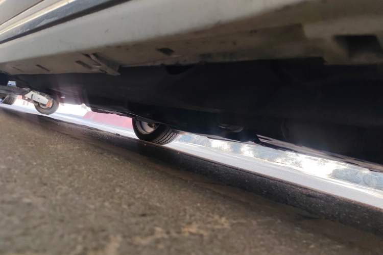 Used Infiniti Q50L 2015 2.0T Sport Edition Chassis Front Right