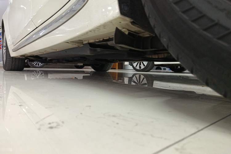 Used Infiniti Q50L 2015 2.0T Luxury Edition Chassis Rear Left