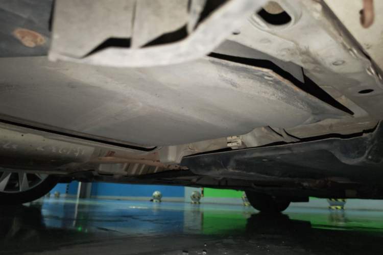 Used Infiniti Q50L 2015 2.0T Enjoyment Edition Chassis Rear Right