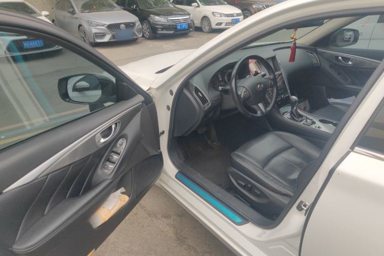 Used Infiniti Q50L 2015 2.0T Enjoyment Edition Driver Seat