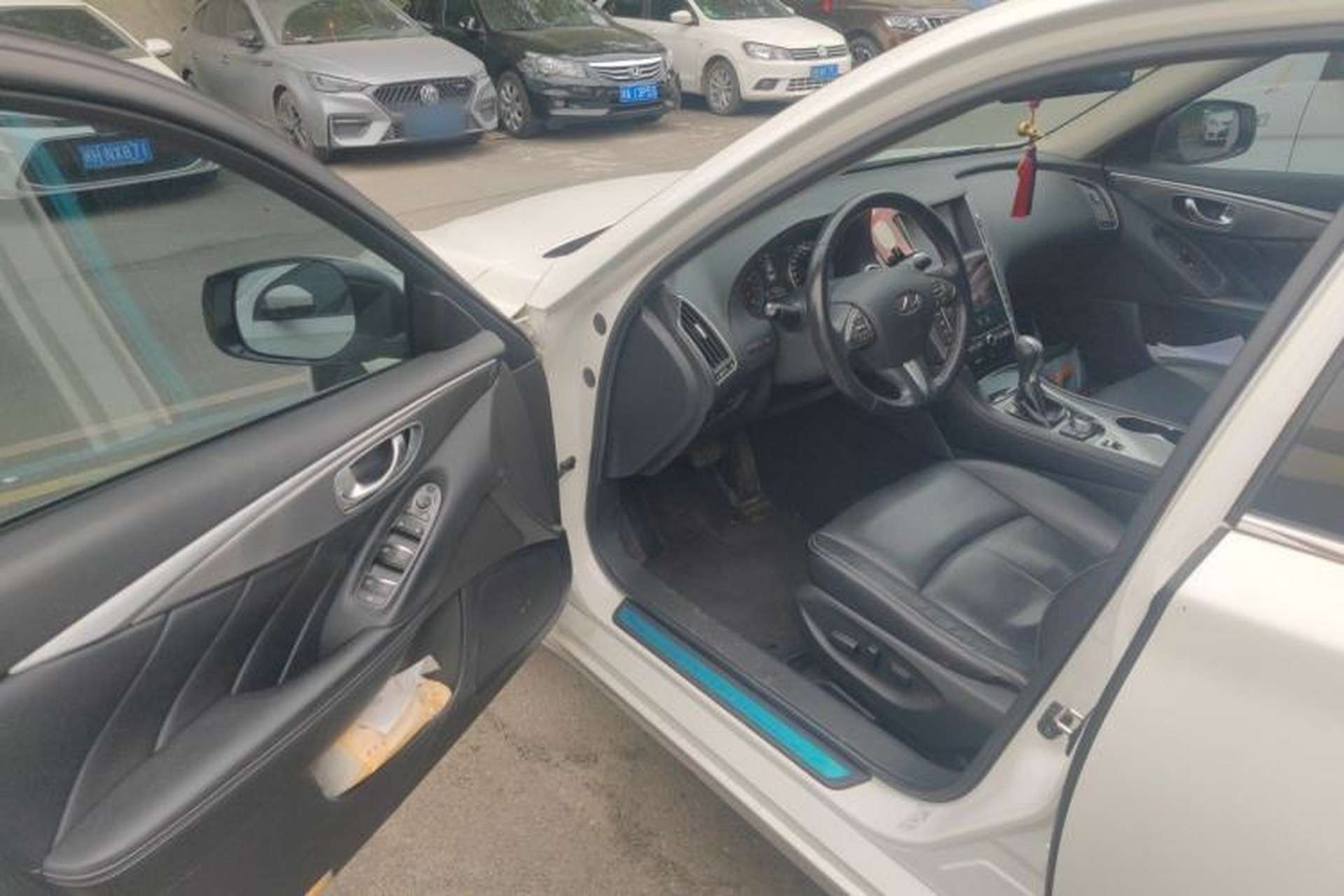 Used Infiniti Q50L 2015 2.0T Enjoyment Edition Driver Seat