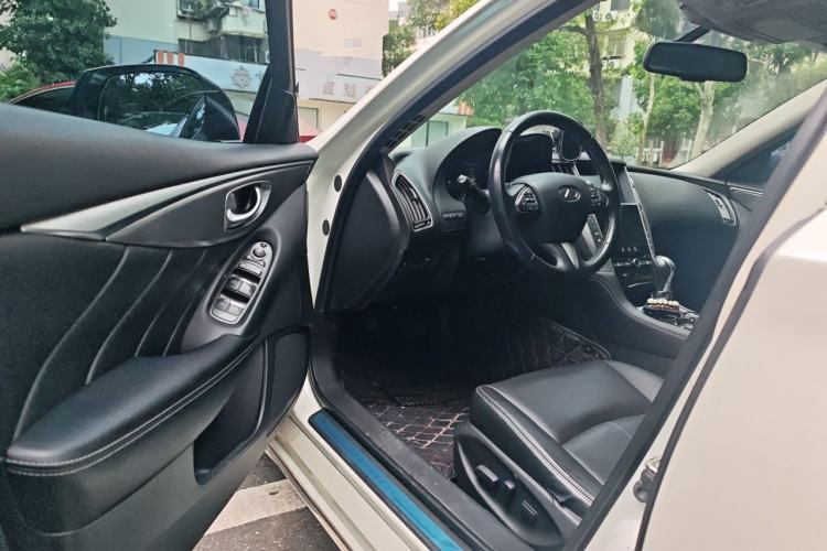 Used Infiniti Q50L 2015 2.0T Enjoyment Edition Driver Seat