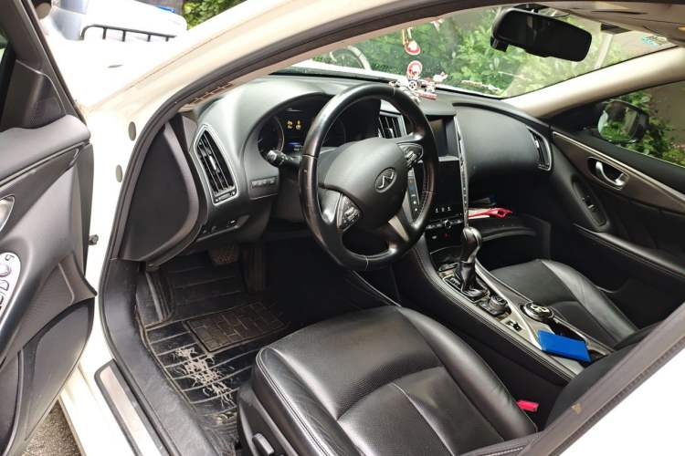 Used Infiniti Q50L 2015 2.0T Enjoyment Edition Driver Seat