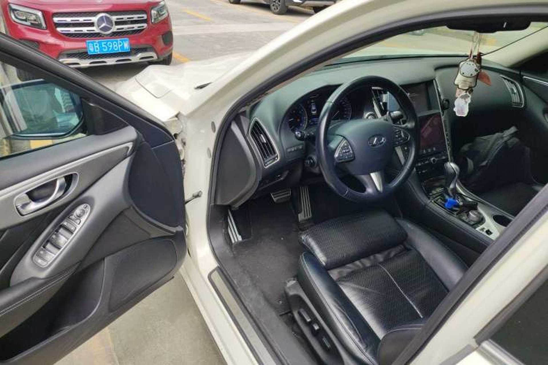 Used Infiniti Q50L 2015 2.0T Sport Edition Driver Seat