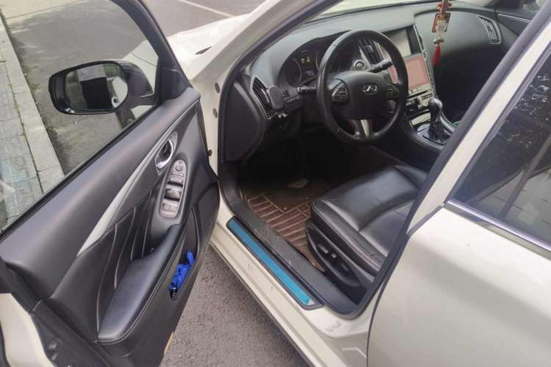 Used Infiniti Q50L 2015 2.0T Enjoyment Edition Driver Seat