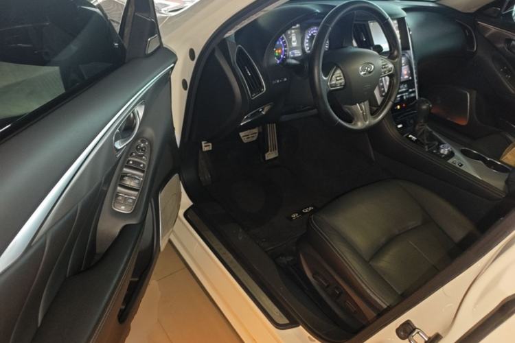 Used Infiniti Q50L 2015 2.0T Enjoyment Edition Driver Seat