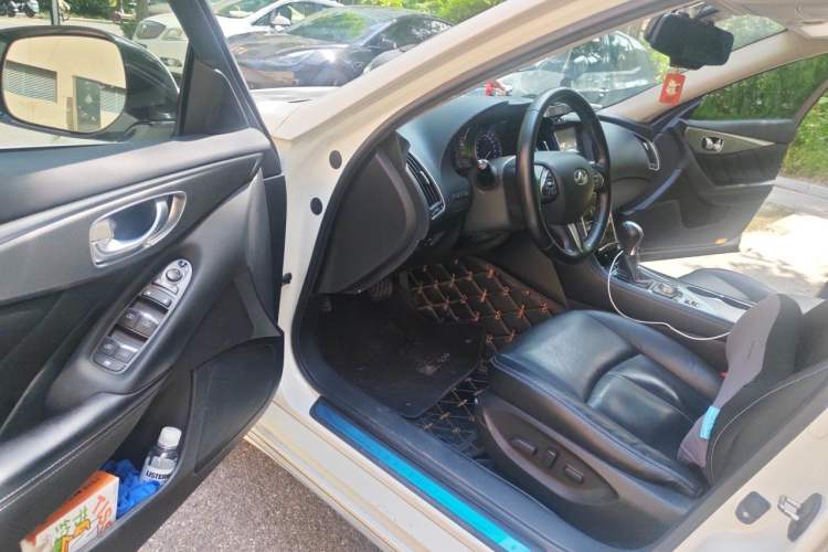 Used Infiniti Q50L 2015 2.0T Enjoyment Edition Driver Seat