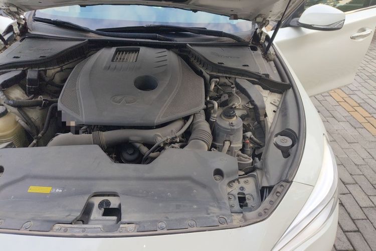 Used Infiniti Q50L 2015 2.0T Comfort Edition Engine Bay Left
