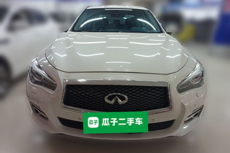 Used Infiniti Q50L 2015 2.0T Luxury Edition Front
